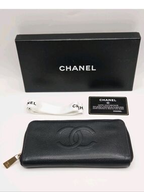 CHANEL CC Logo cavier skin Leather Zip Around Long Wallet Black W/Authentication